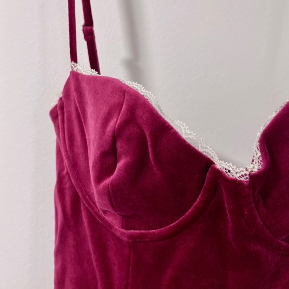 House of cb velvet Minimoiselle dress - Picture 4 of 7